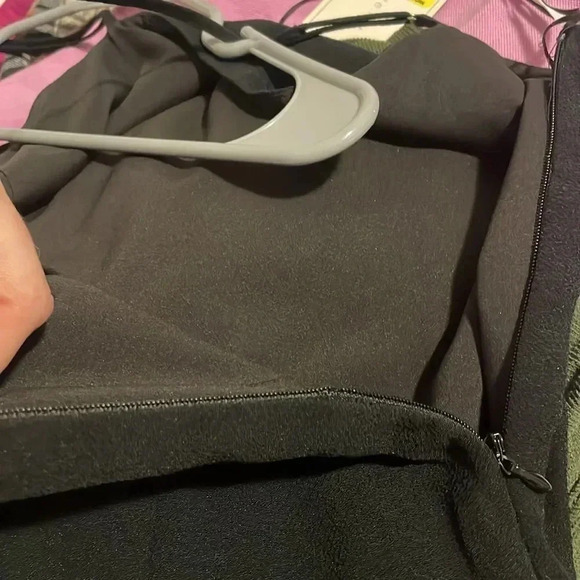 NWT black jumpsuit size medium - Picture 7 of 9